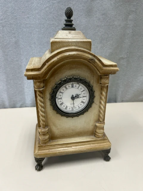 ANTIQUE LOOK TABLE TOP CLOCK