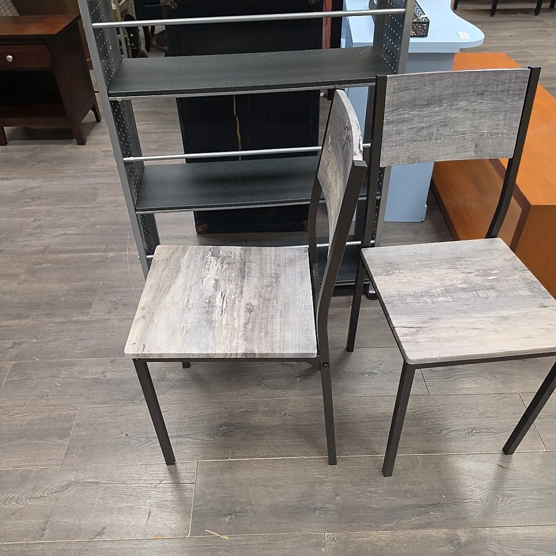 BLACK/GRAY CHAIRS - Image 2