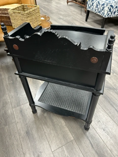 BLACK RATTAN W/DRAWER NIGHTSTAND - Image 3