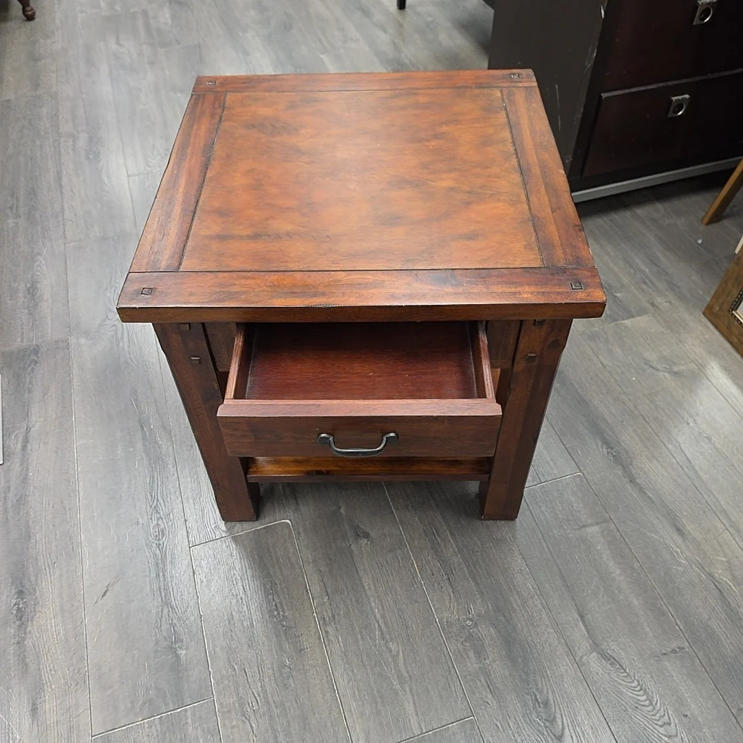 BROWN 1 DRAWER END TABLE - Image 2