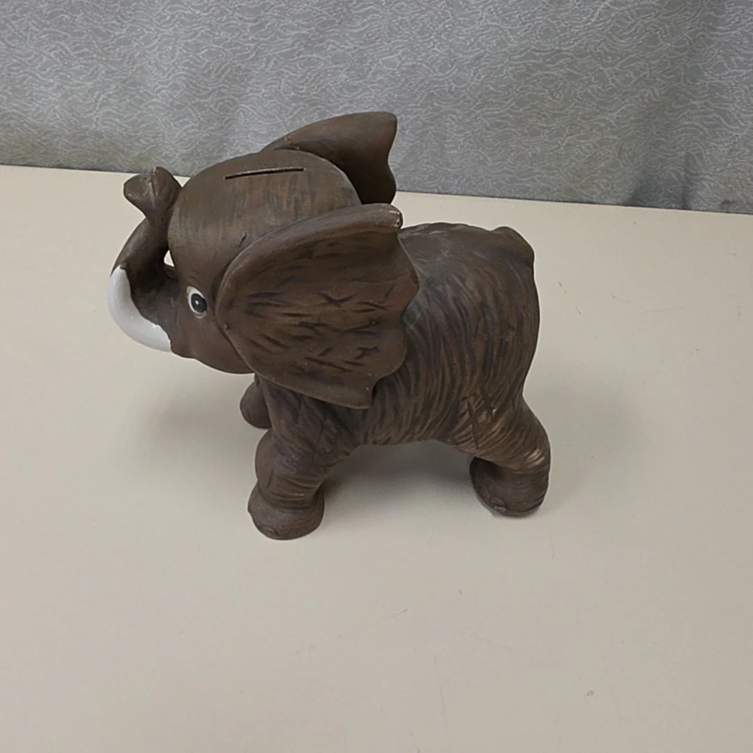 BROWN ELEPHANT PIGGY BANK - Image 3