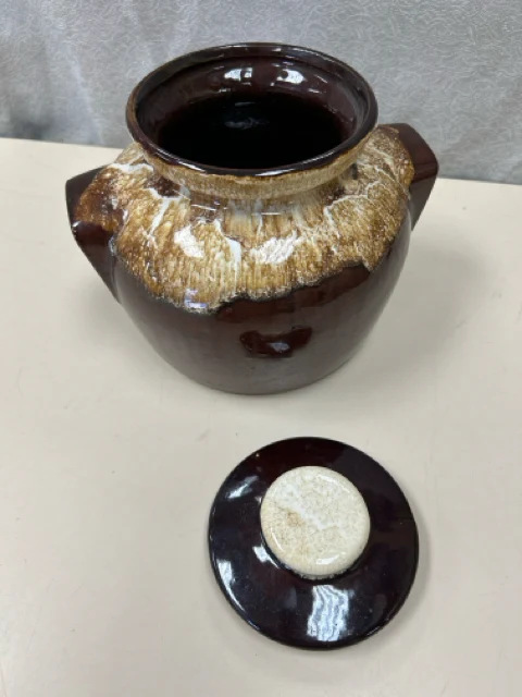 BROWN TAN LIDDED CERAMIC VASE - Image 2
