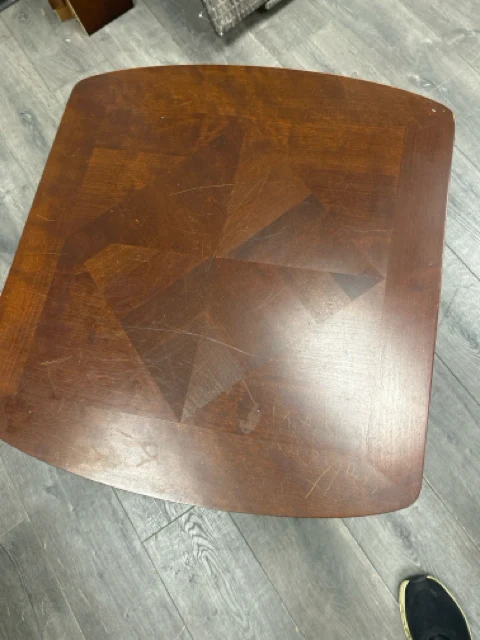 CHERRY WOOD END TABLE - Image 2
