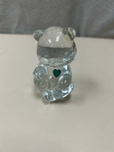 CLEAR GLASS BEAR