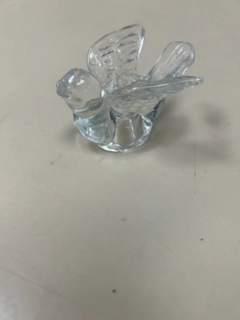 CLEAR GLASS BIRD