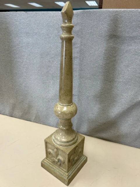 CREAM FAUX STONE FINIAL