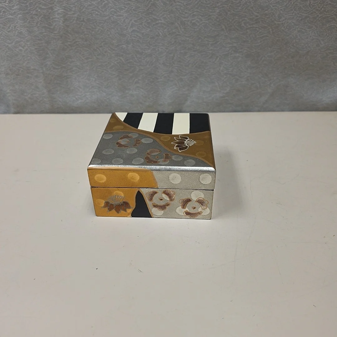 GOLD SILVER BOX - Image 2