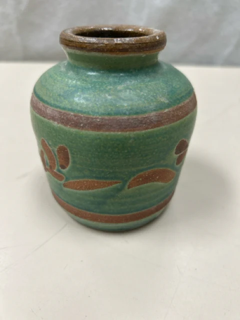 GREEN BROWN CERAMIC VASE