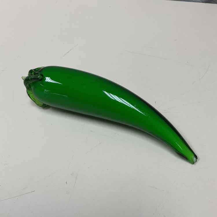 GREEN GLASS PEPPER