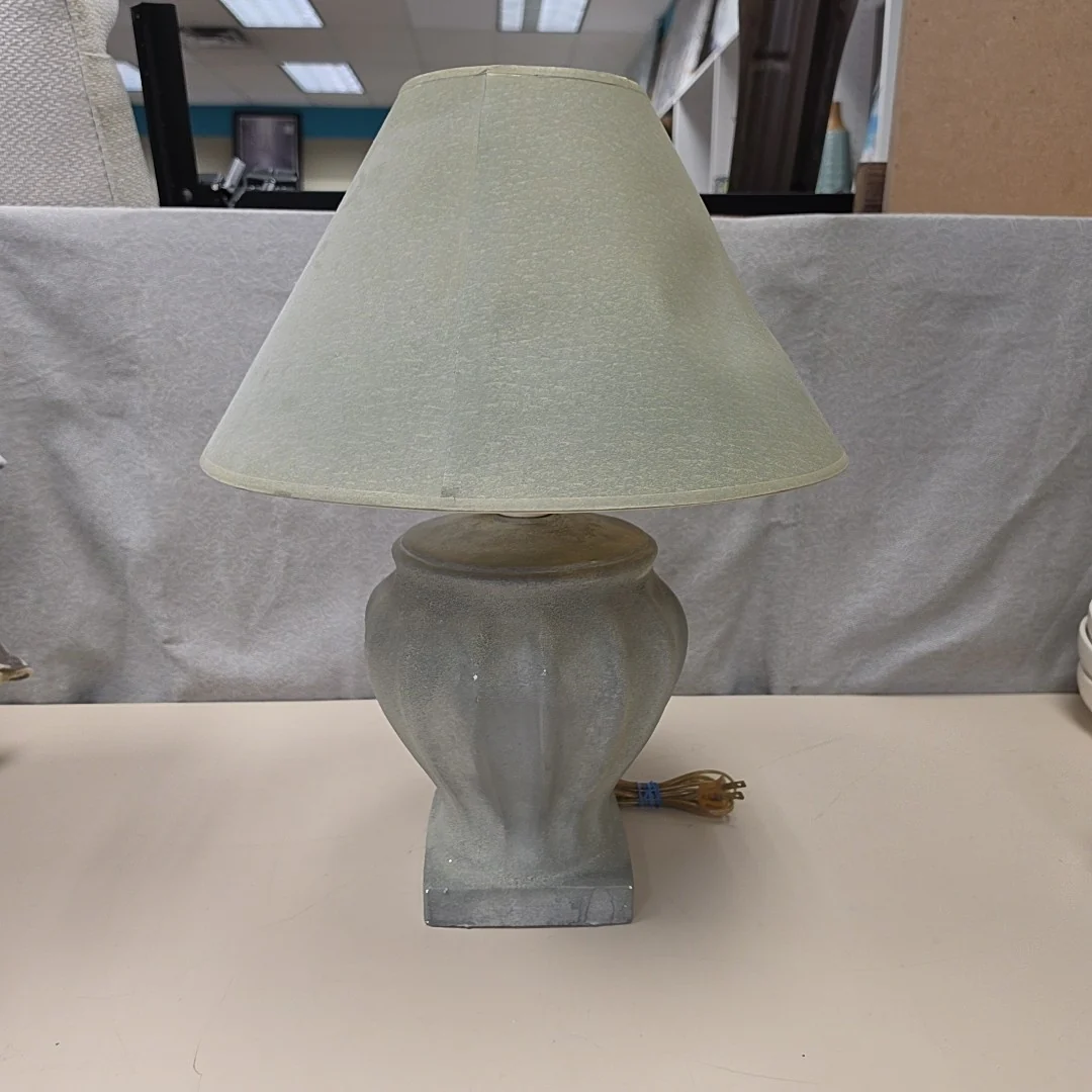 GREEN LAMP