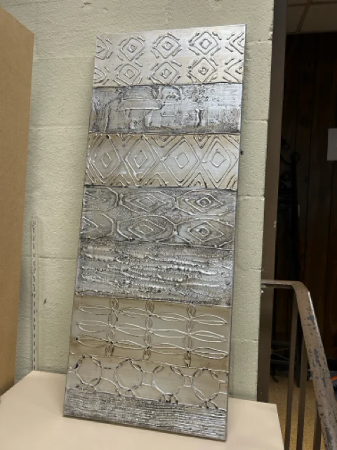 GREY DESIGN TALL CANVAS