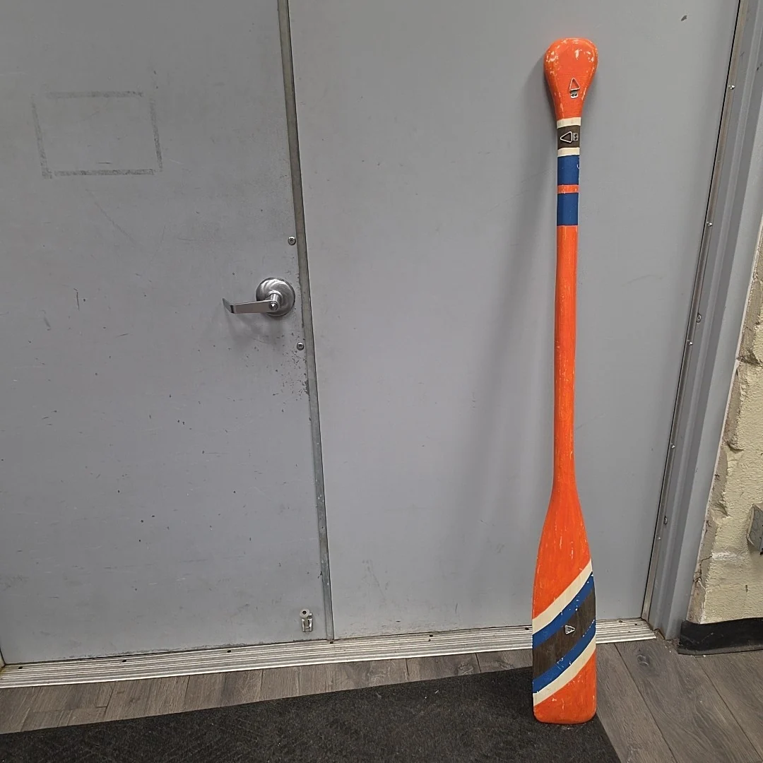 ORANGE BLUE WHITE BOAT PADDLE - Image 2