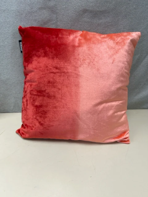 PINK 2 TONE PILLOW