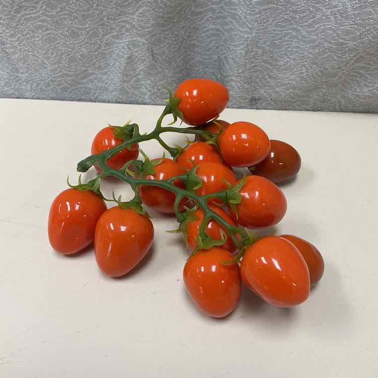 PLASTIC GRAPE TOMATOES - Image 3