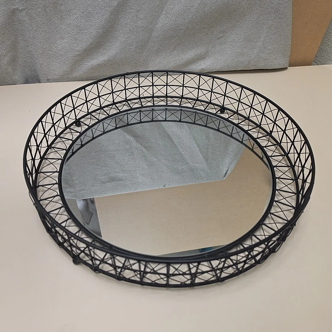 ROUND METAL MIRRORED TRAY