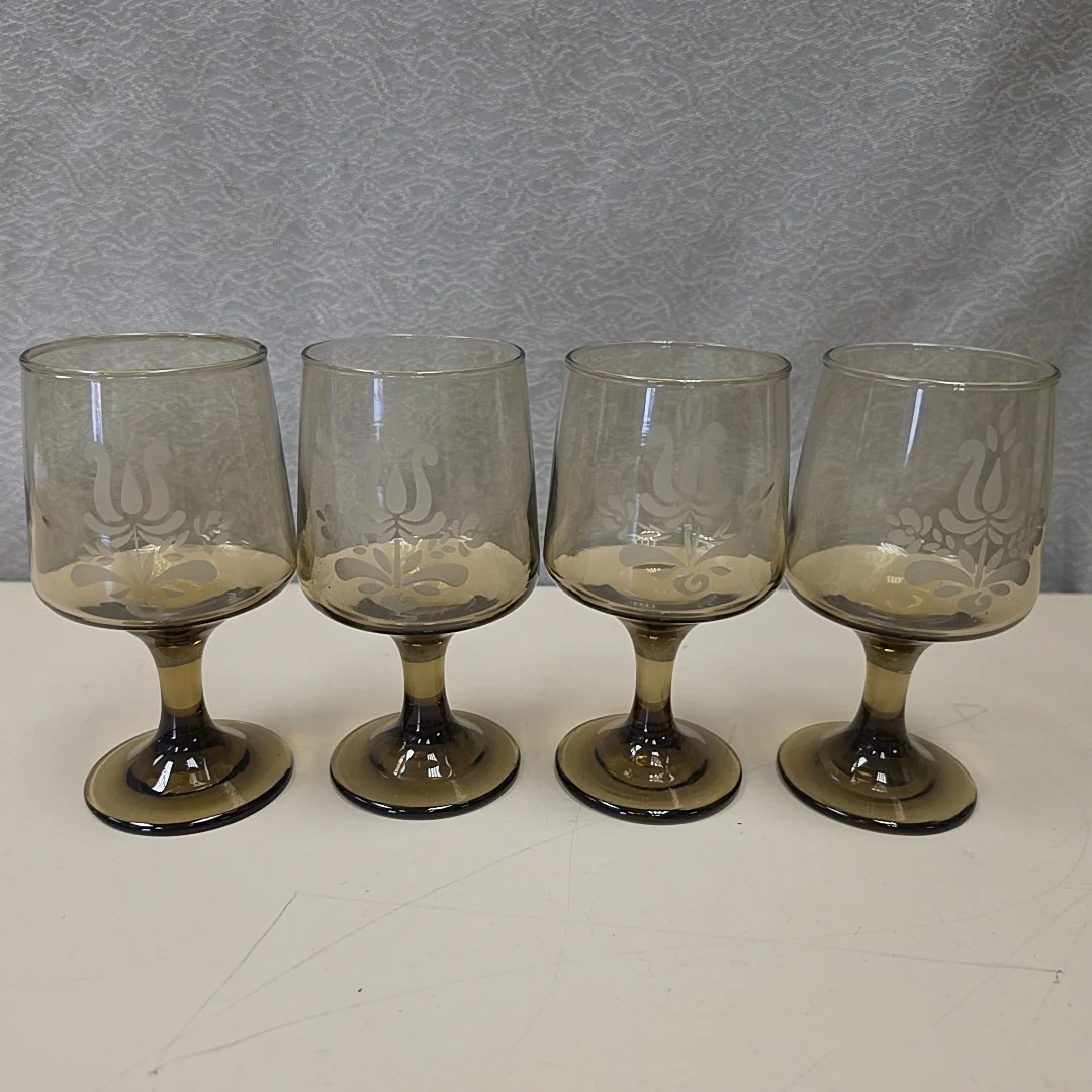 SMOKE GLASS WINE GLASSES