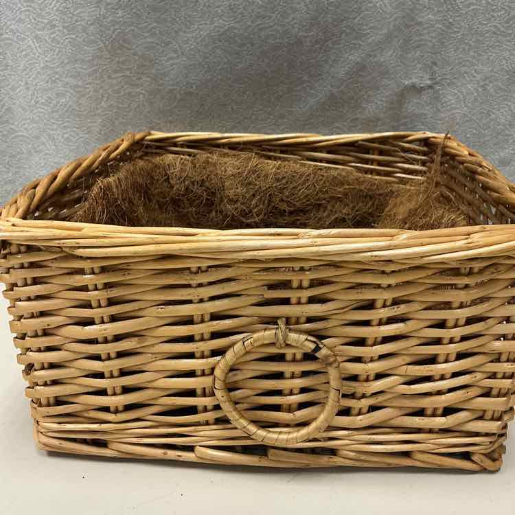 SQUARE BASKET W/COCONUT GRASS - Image 3