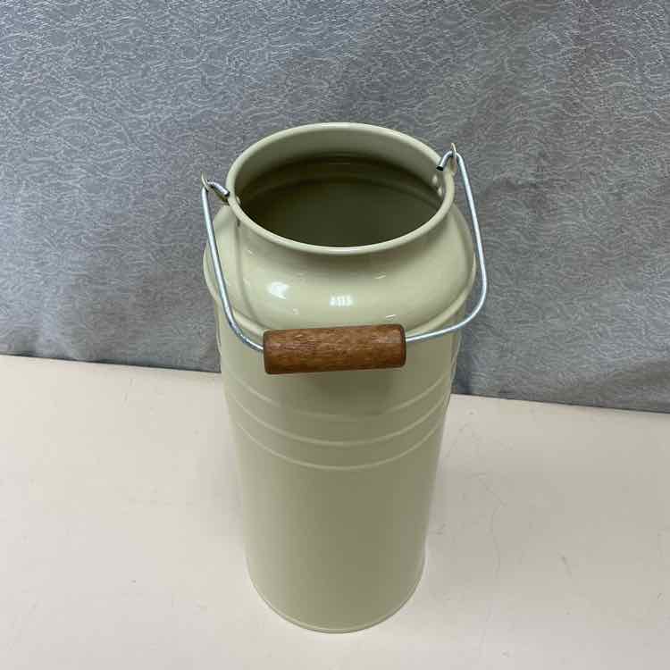 TALL TIN JUG - Image 2