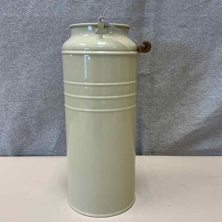 TALL TIN JUG - Image 3
