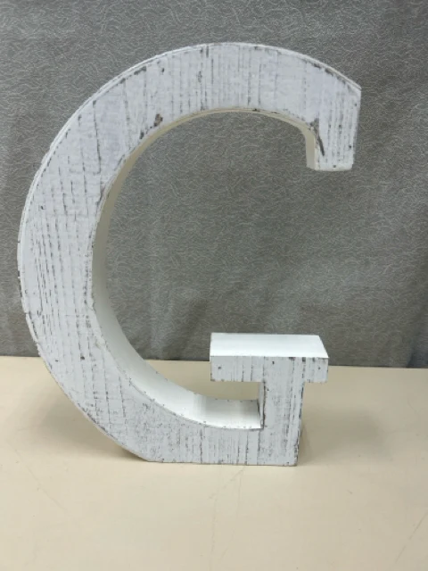 TALL WHITE PAINTED G HANGING