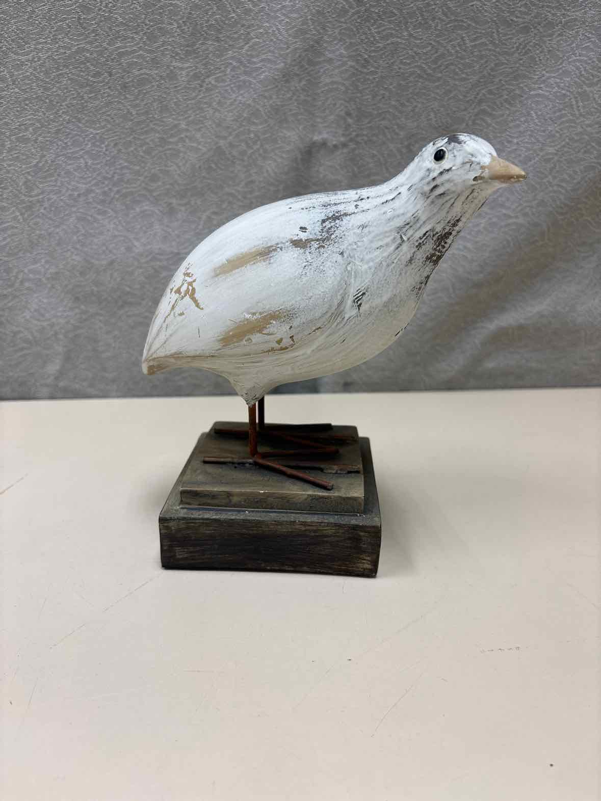 WHITE BIRD STATUE