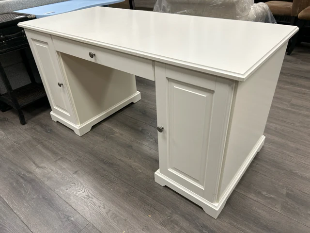 WHITE W/DRAWER CABINETS & DESK