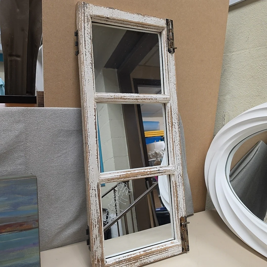 WOOD WINDOW FRAME MIRROR