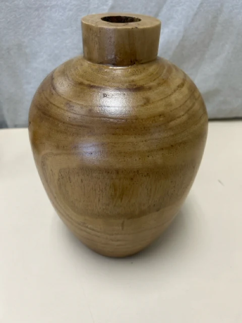 WOODEN VASE